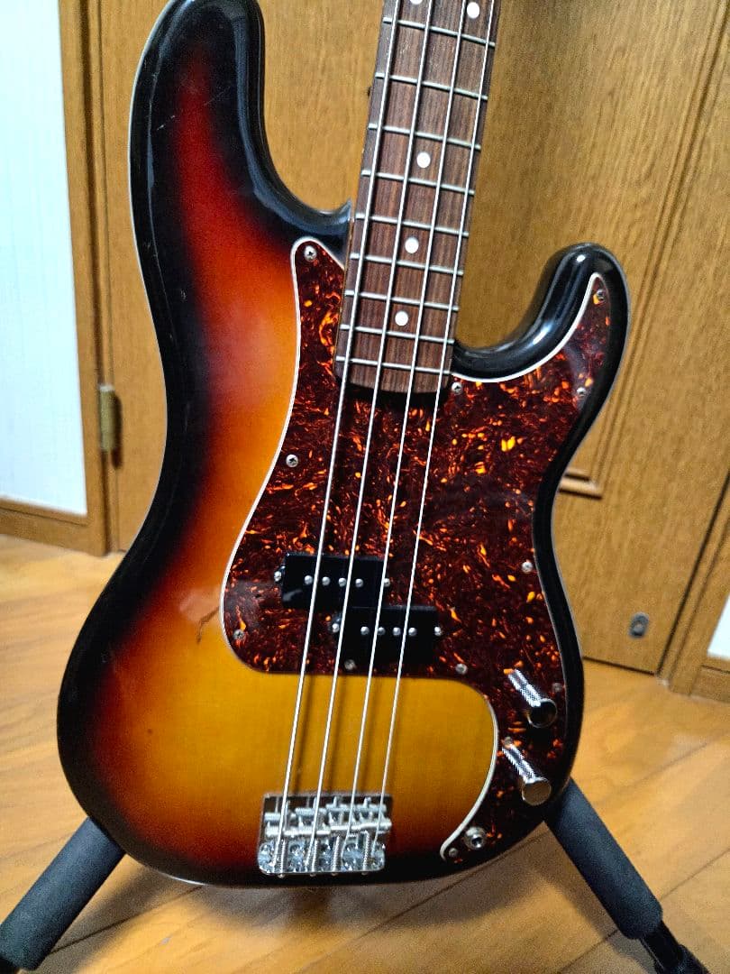 Fender Japan Eシリアル プレシジョンベース