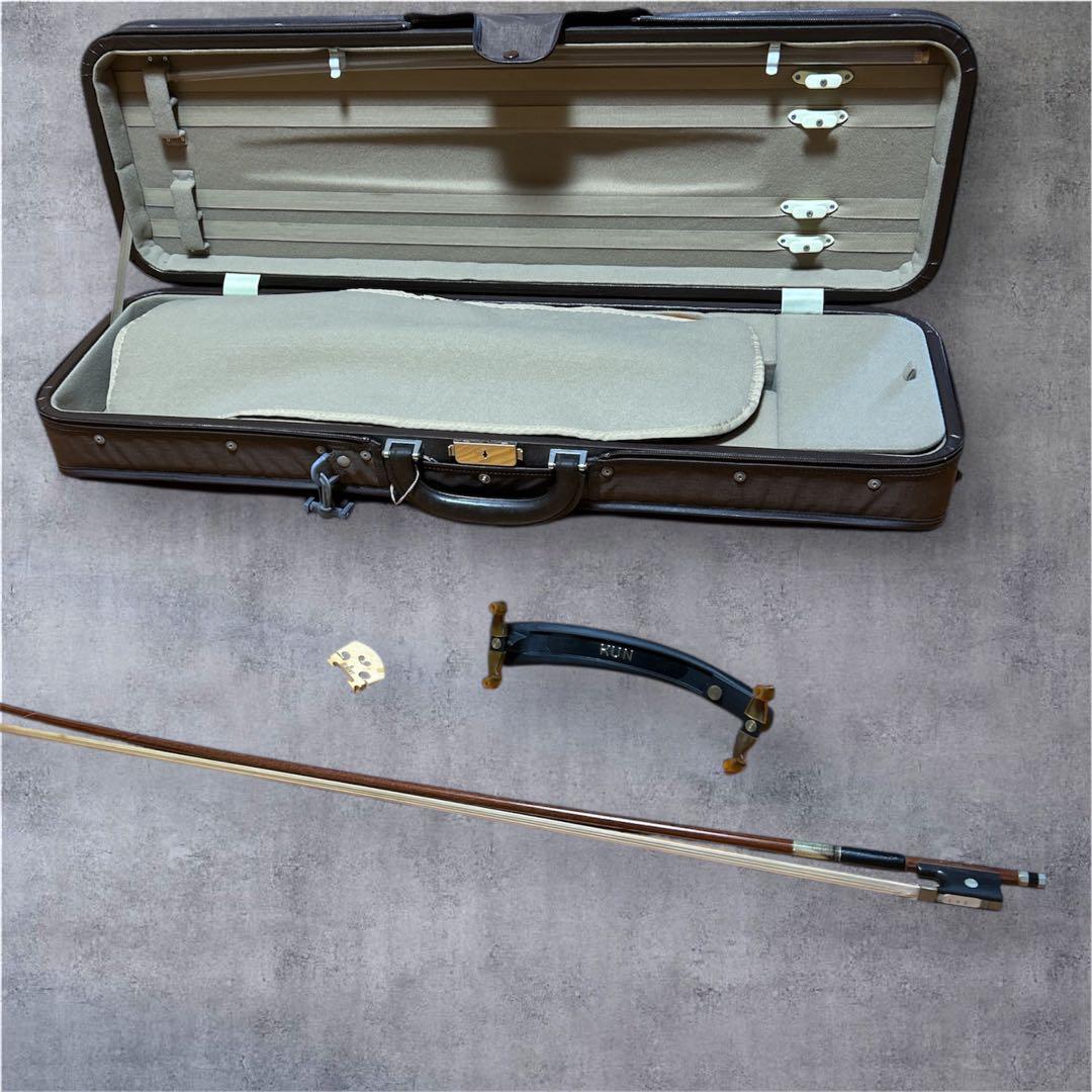 ローデリヒ・ペゾルト NO 801 4／4バイオリン1996年　弓.肩置き付き