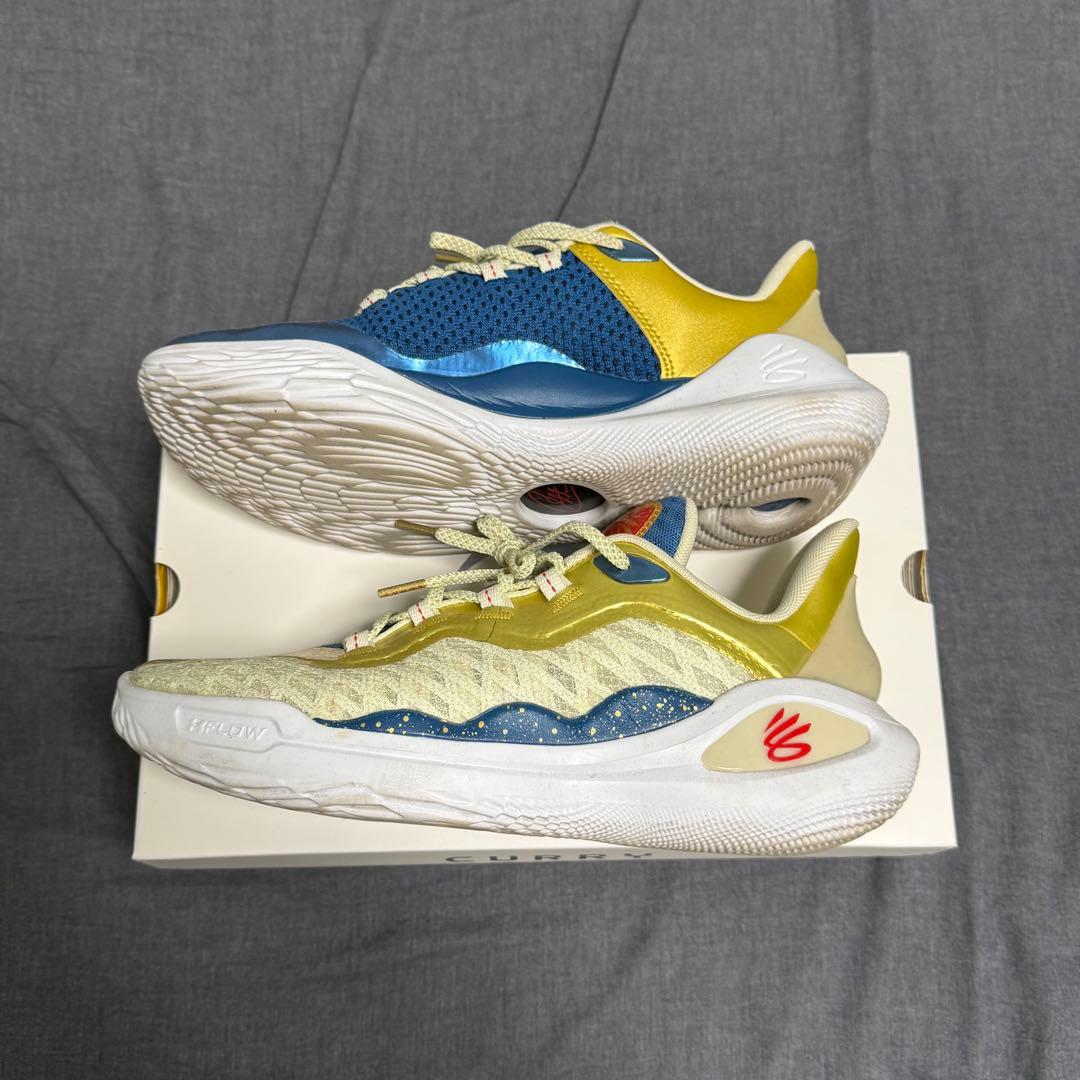 美品　CURRY 11 バスケットボールシューズ 28cm