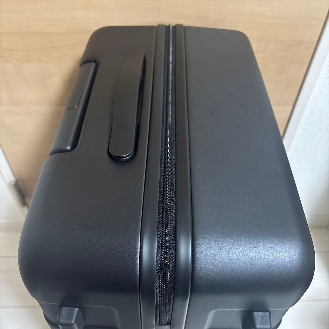 未使用　無印良品 バーを自由に調節できる ハードキャリーケース 75L