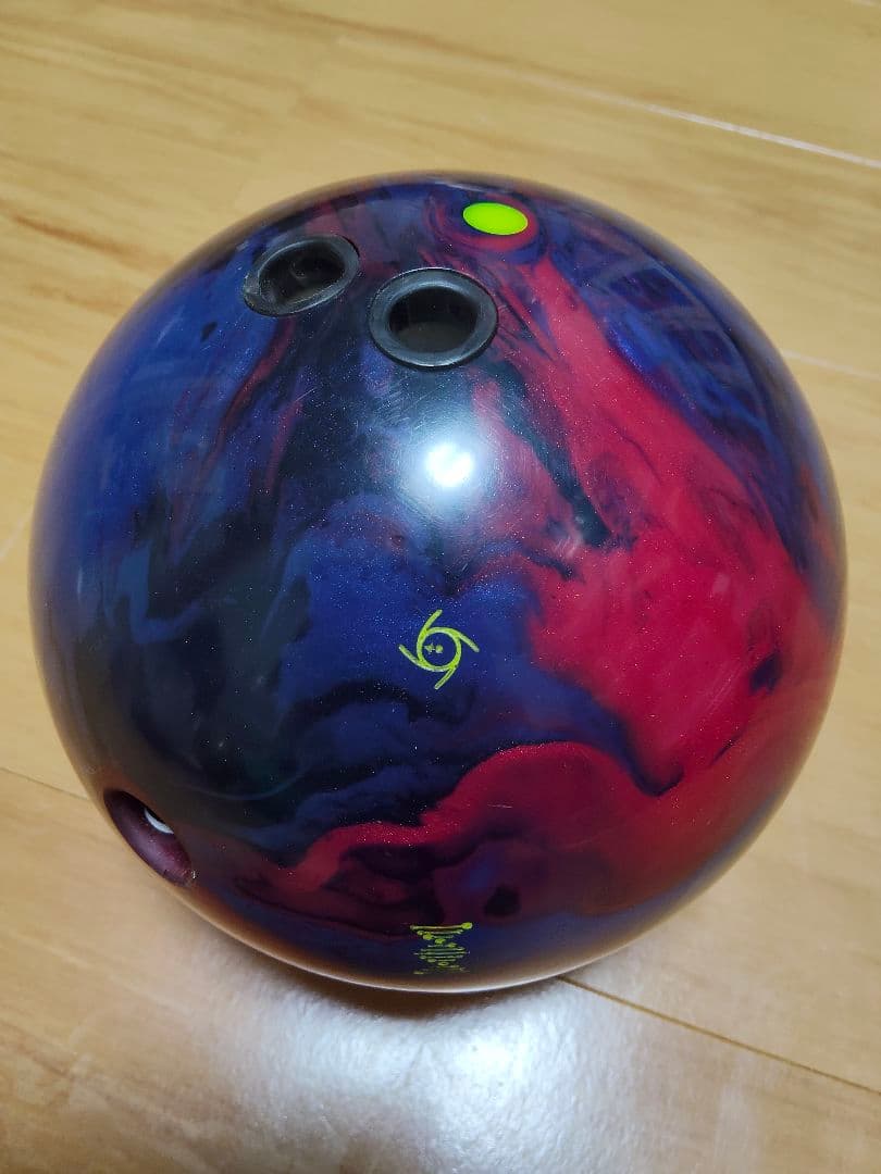 DNA Coil ボウリングボール 15P