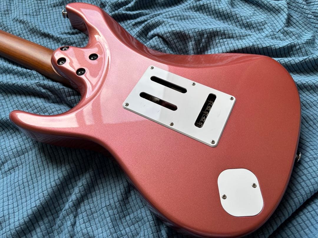 Ibanez AZ2204 Prestige HRM 限定色