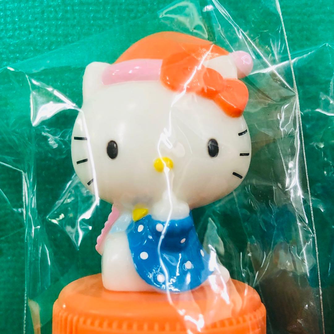 2011、2012年製 激レア★ハローキティ エスタック ボトルキャップセット