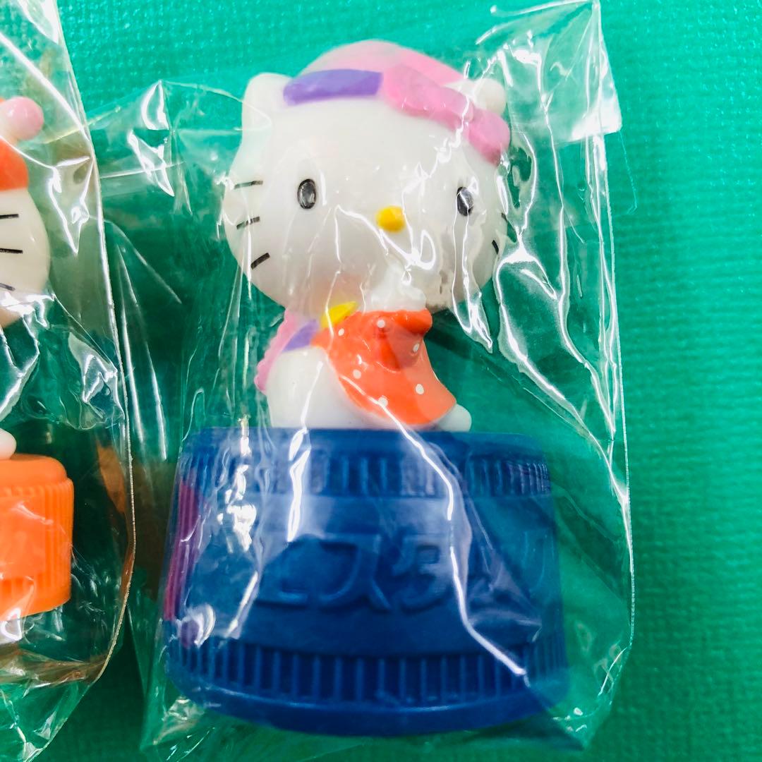 2011、2012年製 激レア★ハローキティ エスタック ボトルキャップセット