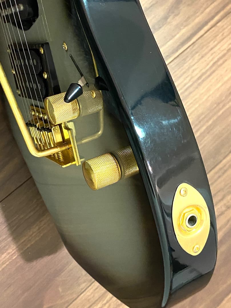 貴重なゴールドパーツ！Photogenic ストラトタイプ エレキギター