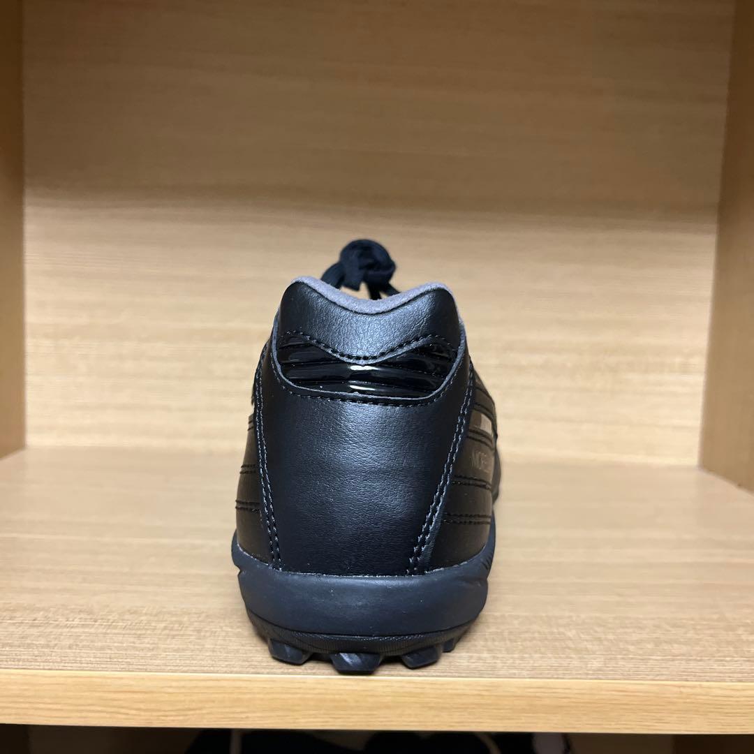 MORELIA トレーニングシューズ　27.5