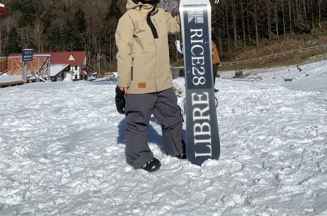 【AA/ダブルエー 】スノボ ウェア(着画あり)