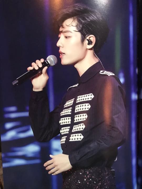 185超レア数量限定陳情令 主演 肖戦個人PB特大写真集