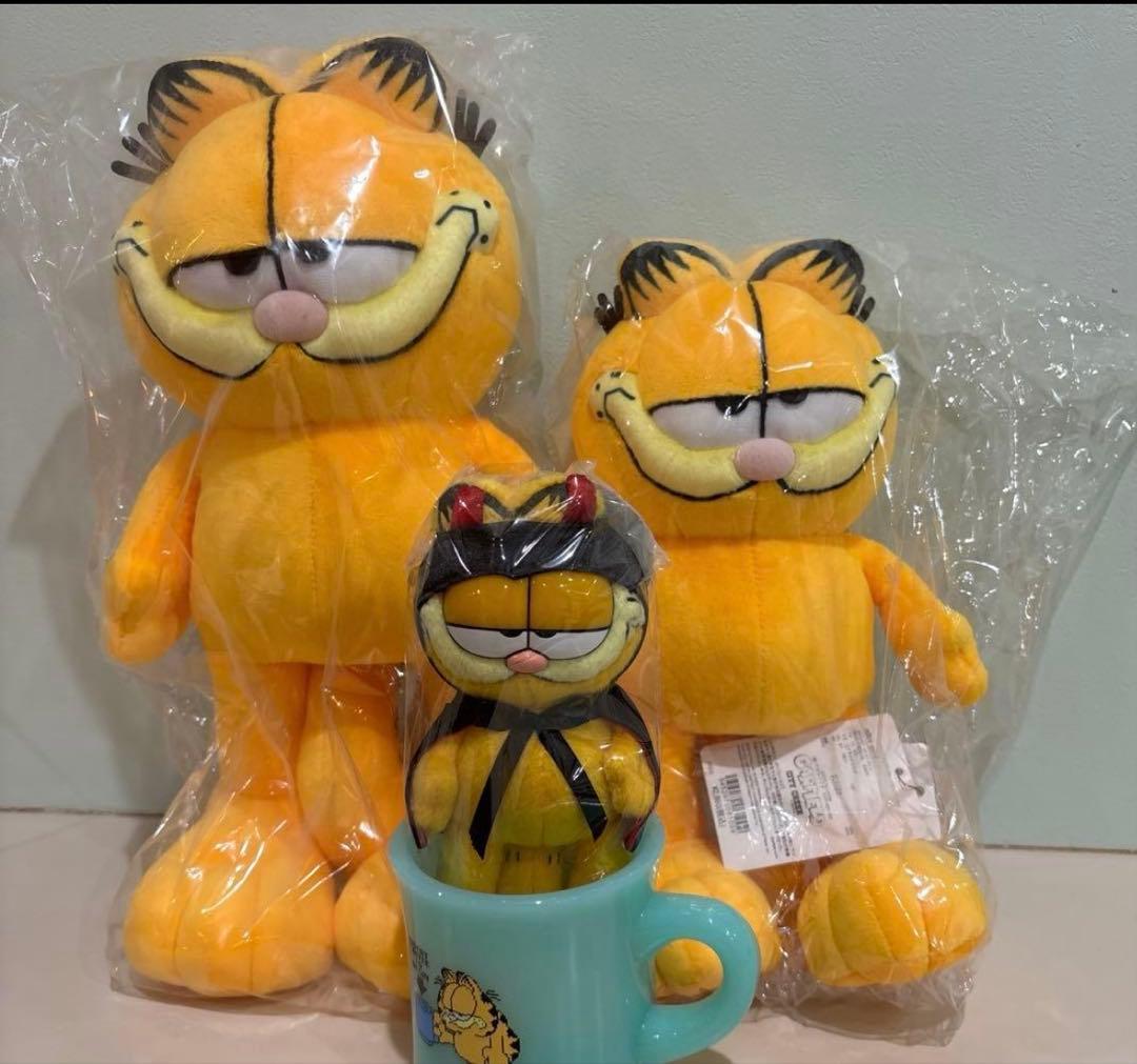 ガーフィールド ぬいぐるみセット　マグカップ　アメキャラ　ニコアンド