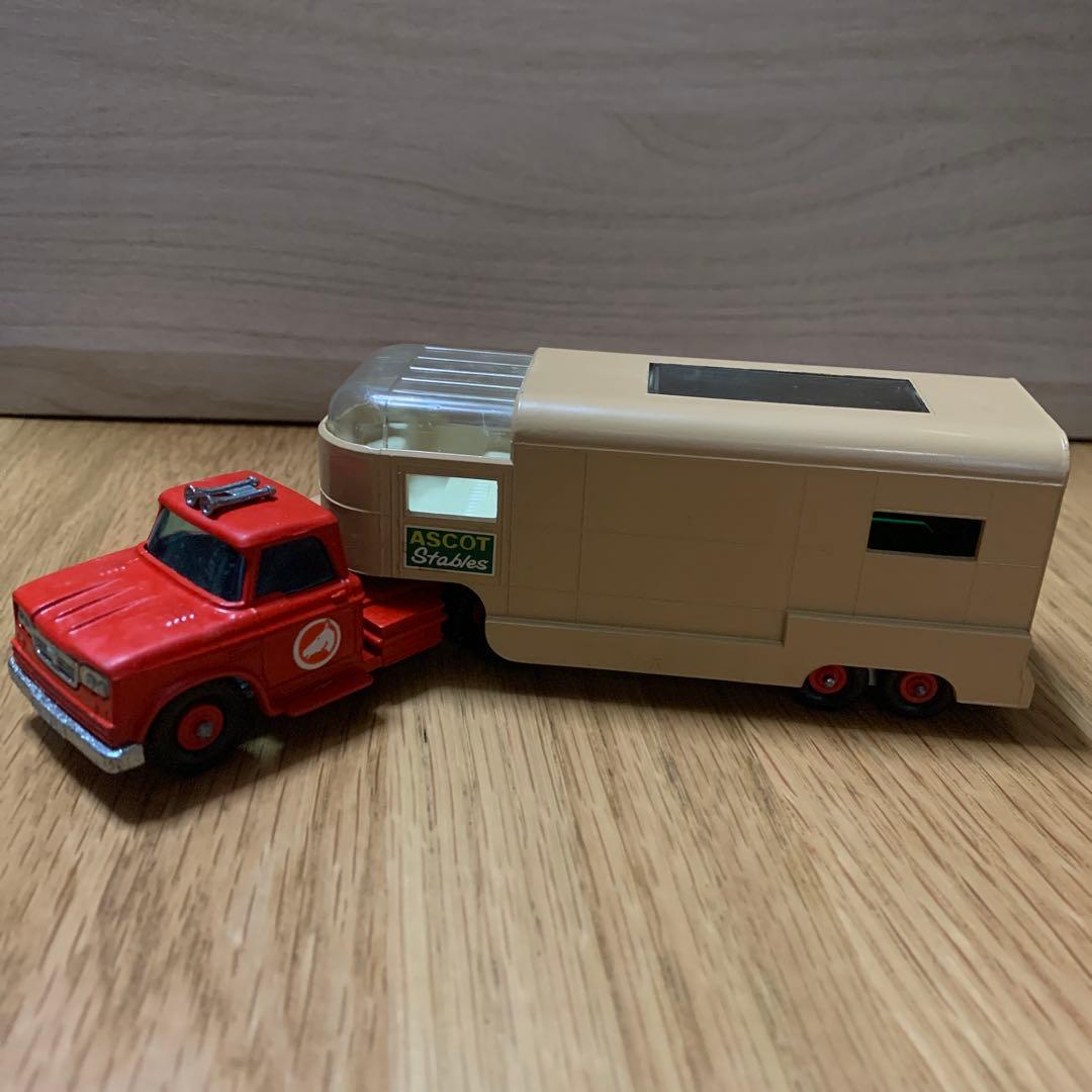 MATCHBOX K-18 アーティキュレーテッドホースバン