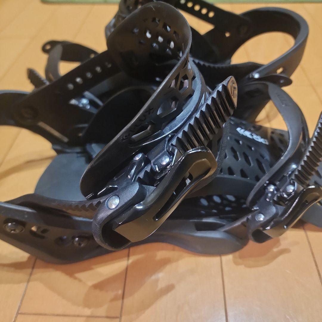 FLUX スノーボードビンディング