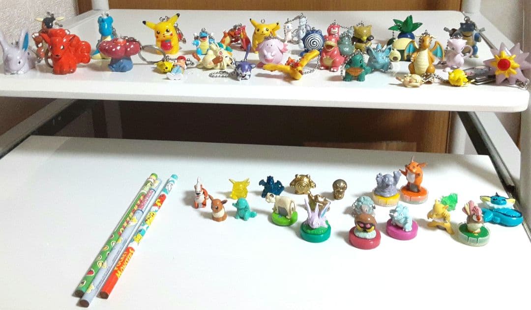 値下げ❕ポケモン　キーホルダーとその他グッズセット50点まとめ売り