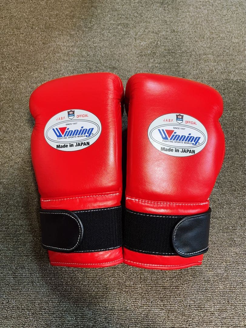 ウイニング　ボクシング　グローブ　12オンス　赤