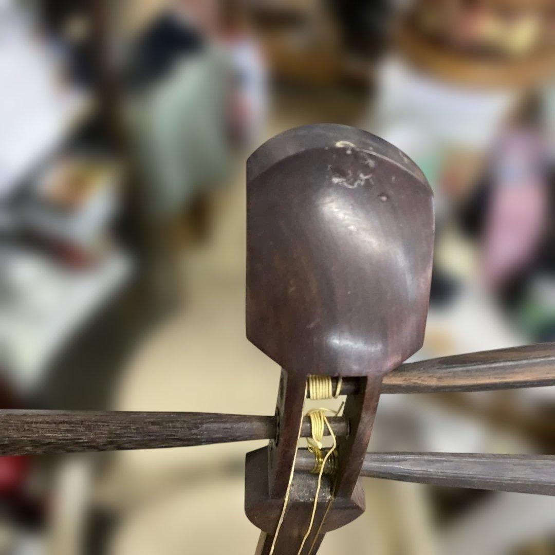 三味線本体 破れ、弦切れ有り 和楽器　ジャンク