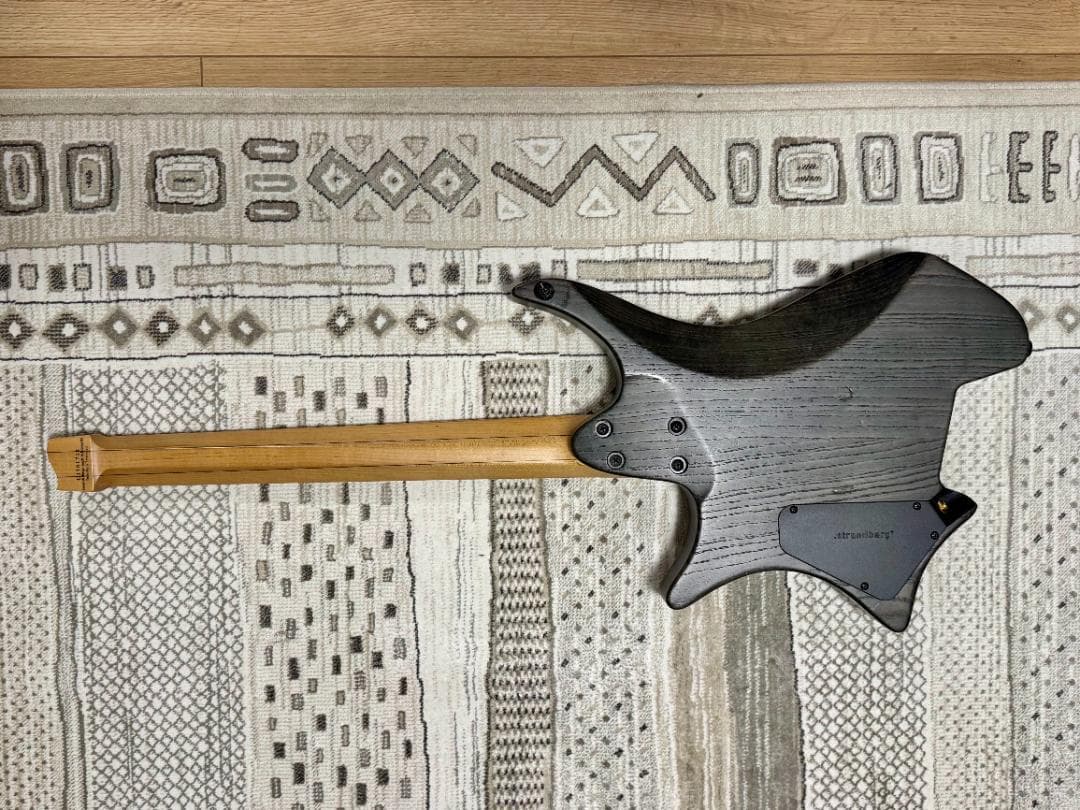 ゴ*ド様 Strandberg Boden 6