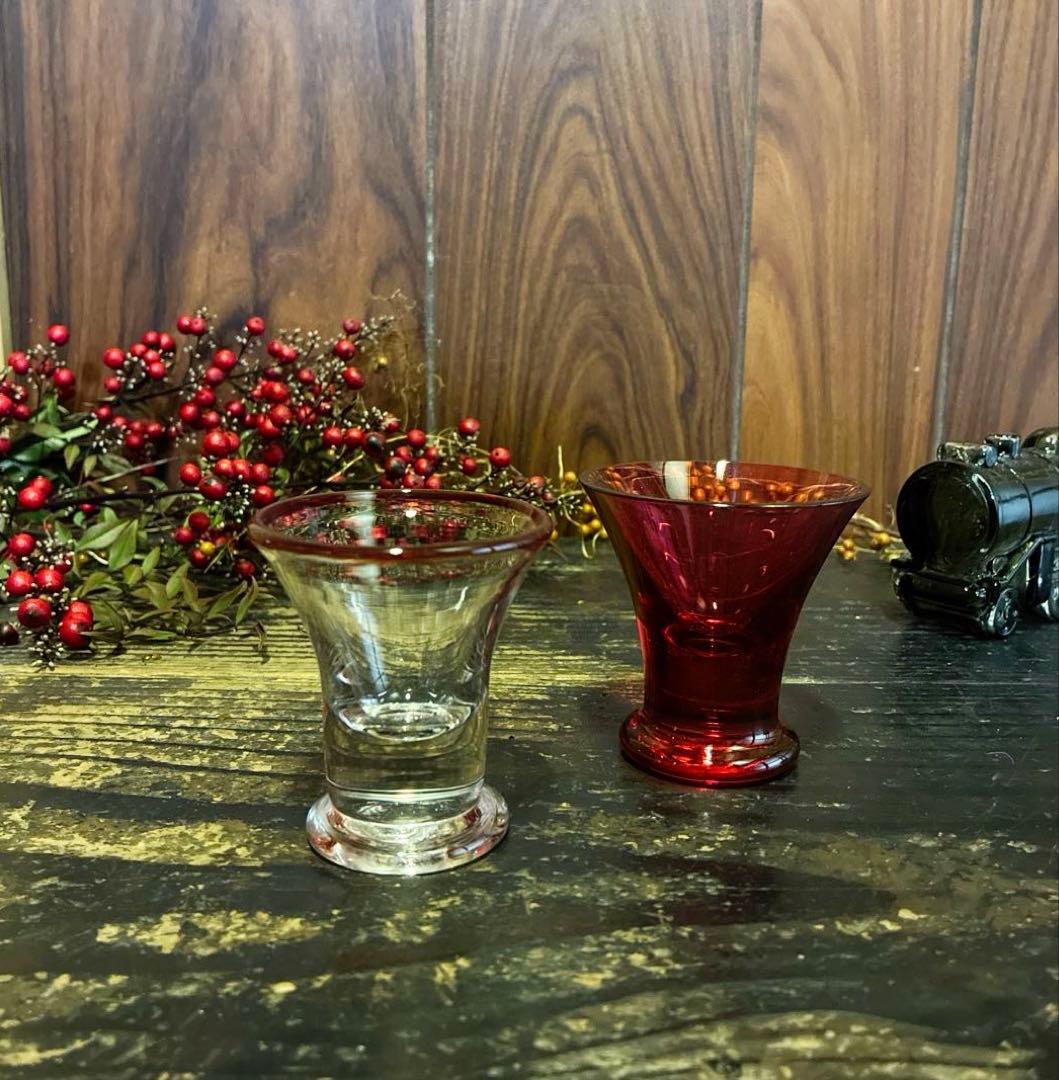 骨董　時代ガラス　希少　金赤ガラス　ラッパ型　厚底　酒器　アイスクリームコップ