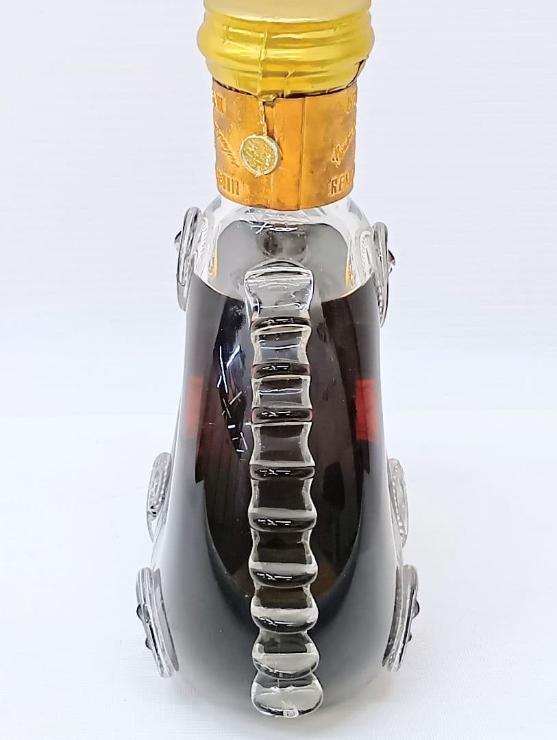 レミーマルタンの最高級コニャック「ルイ13世」 ※本体のみ　ひび割れかけなしYK