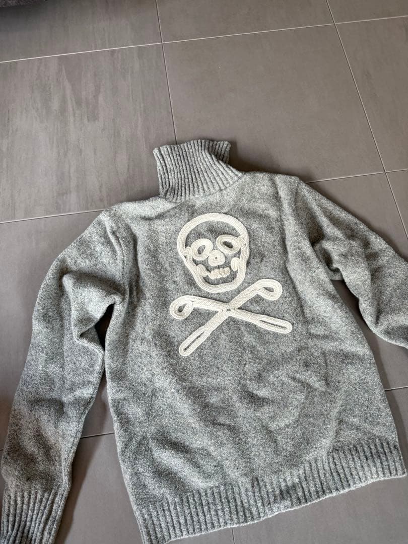 新品未使用マークアンドロナ　メンズゴルフウェアタートルネックセーター