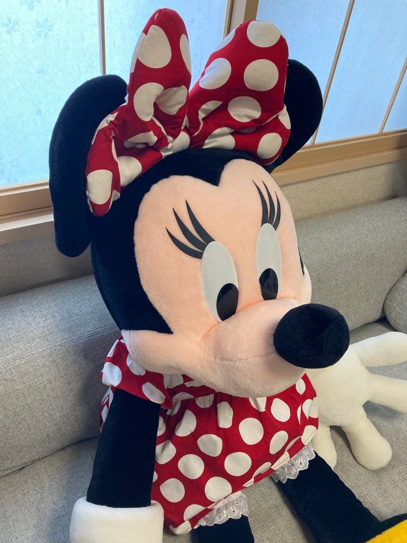 ディズニーランド　超特大ミニーマウス ぬいぐるみ　本日超特価