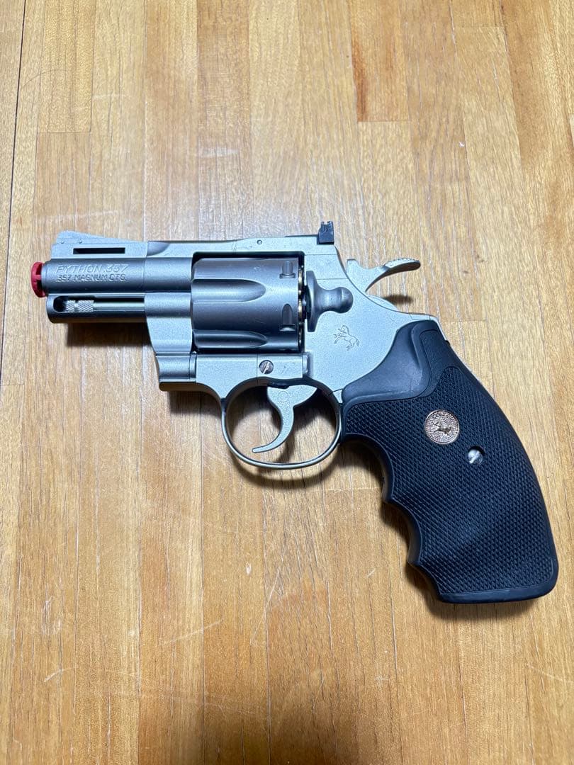 東京マルイCOLT PYTHON 357mag ガスリボルバー 2.5インチ