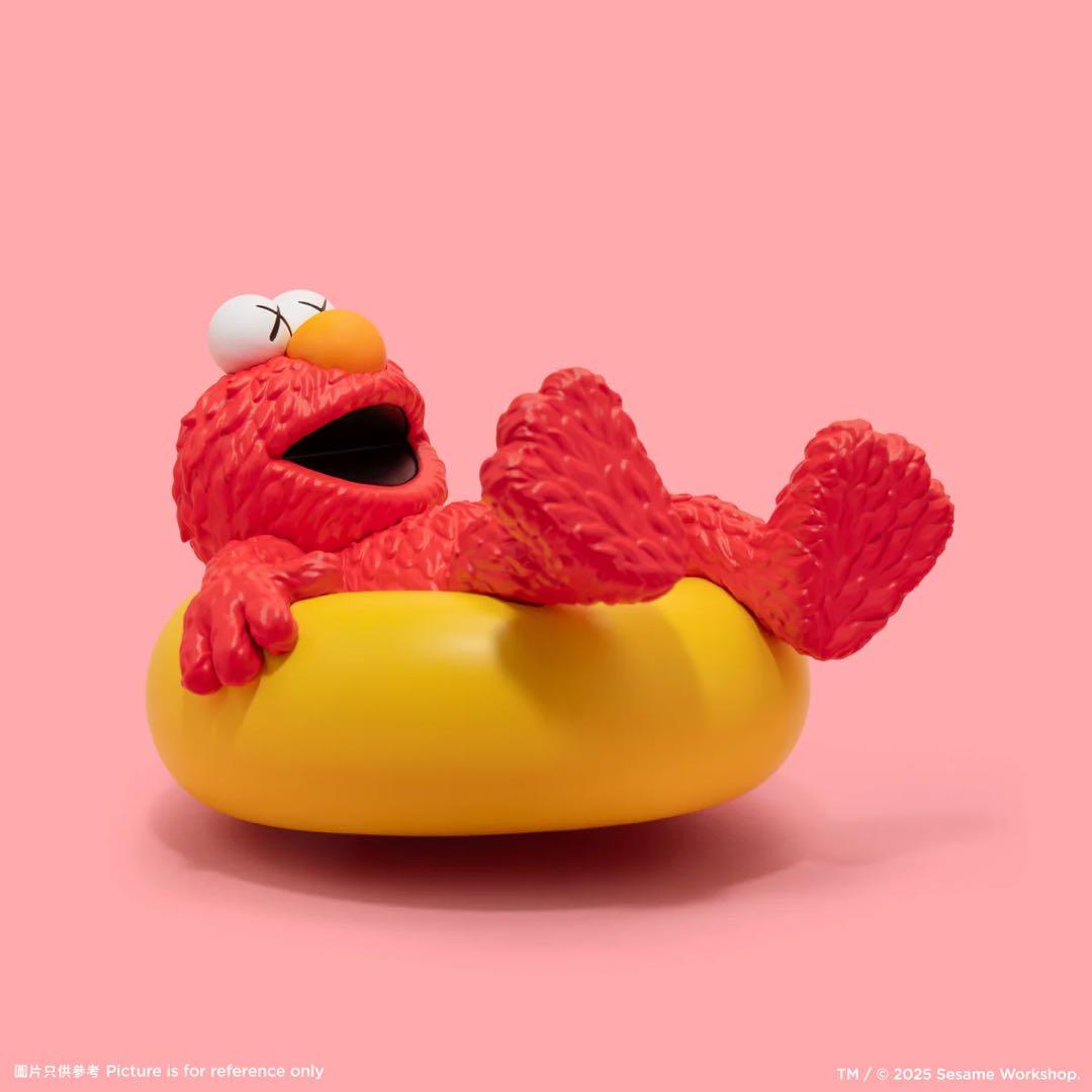 【新品】KAWS ELMO WATER PARADE 2025 カウズ エルモ
