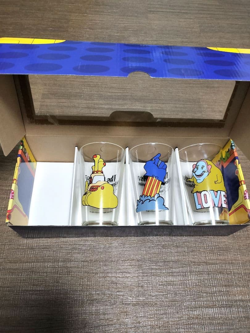 The Beatles タンブラー イエローサブマリン ヴィンテージ ハンカチ付