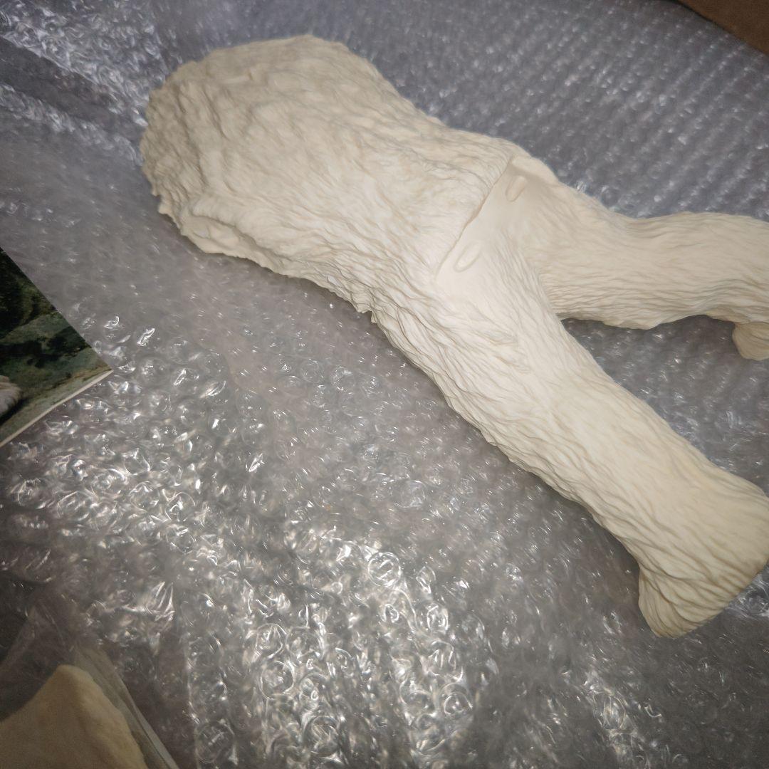 雪女怪獣　スノーゴン　怪々大行進　帰ってきたウルトラマン　ガレージキット　未組立