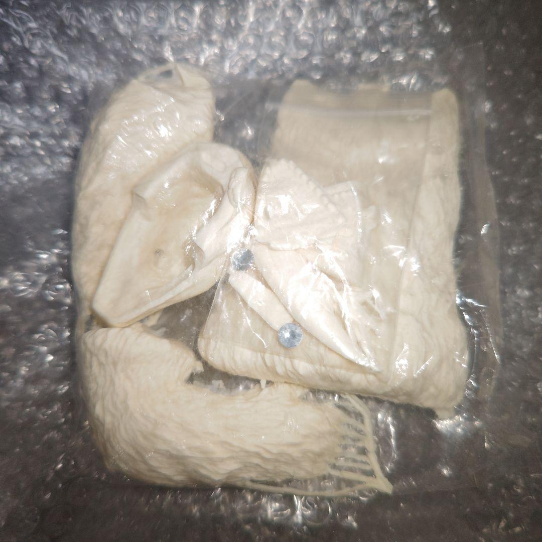 雪女怪獣　スノーゴン　怪々大行進　帰ってきたウルトラマン　ガレージキット　未組立