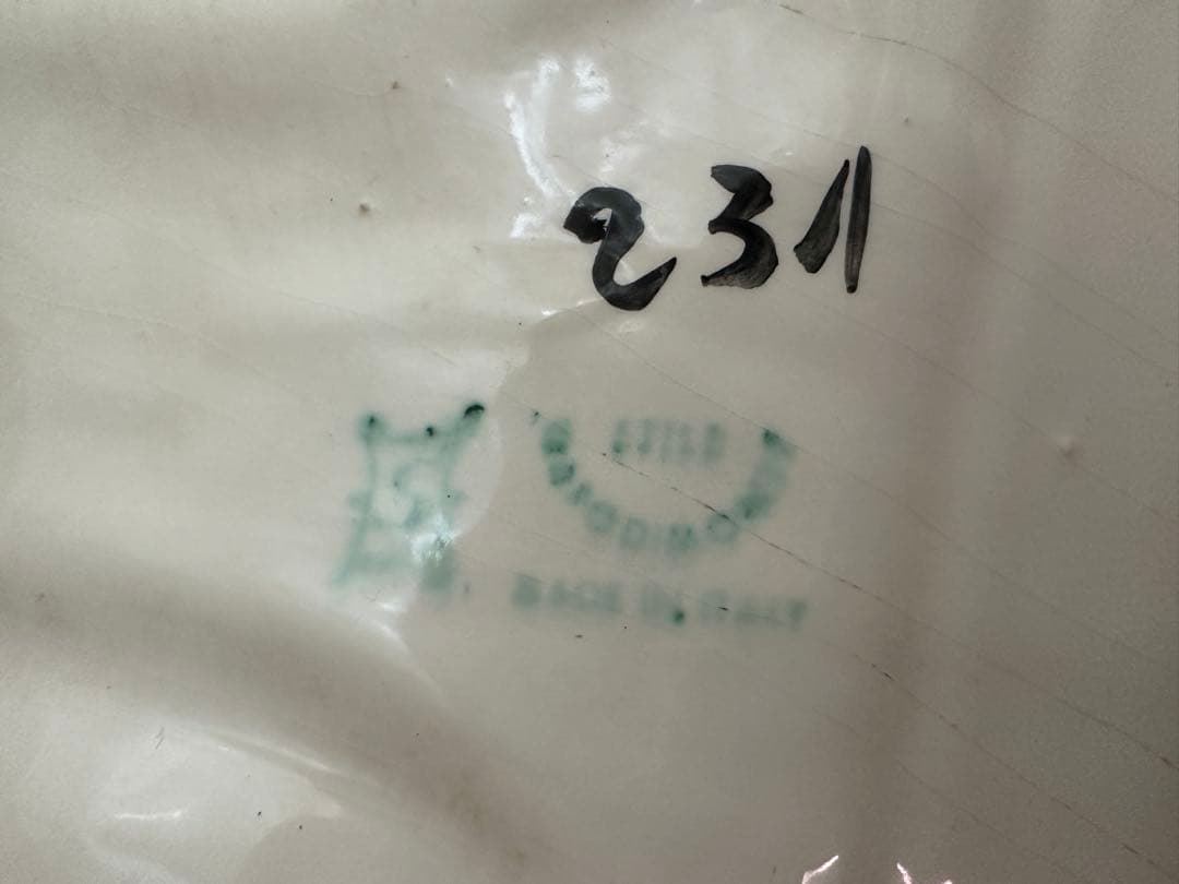 陶磁器人形 置物 フィギュリン 希少貴族　引き取り限定　茨城県古河市まで