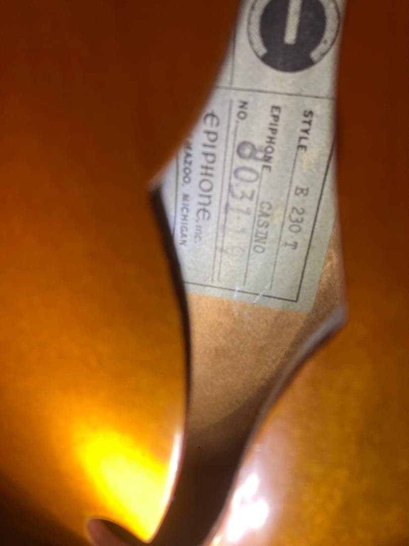 エピフォンEpiphoneカジノ1P.U 1966’カラマズーネック補修あり