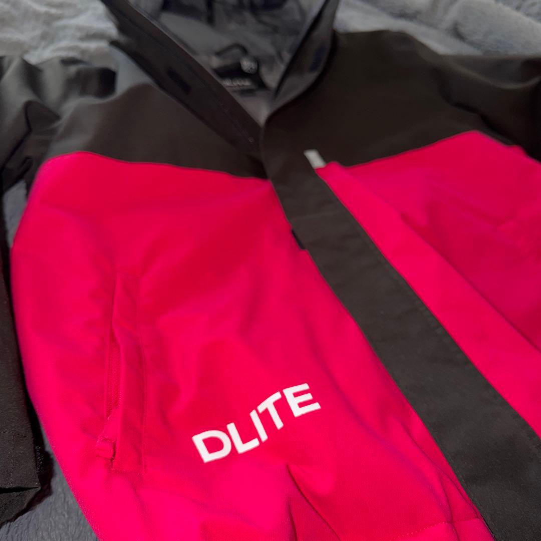 キッズ スキー スノーボード ウェア セット 手袋付 美品 140 DLITE