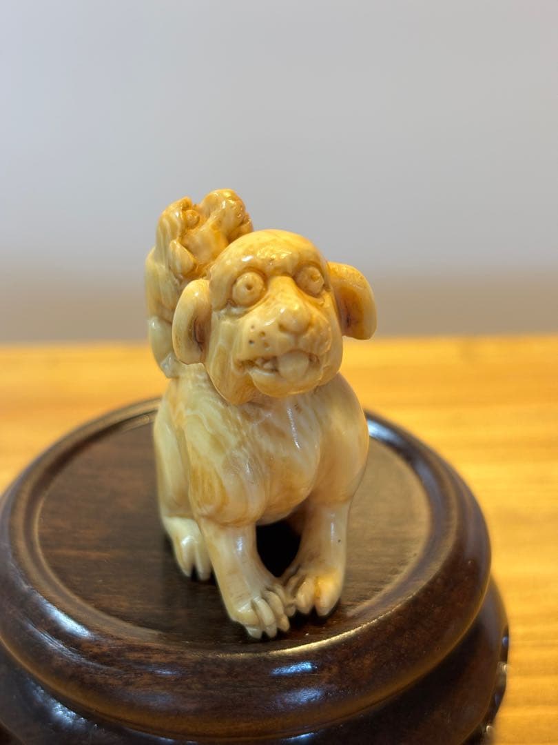 【希少】犬の親子　時代提物 根付 銘有り　アンティーク　印籠