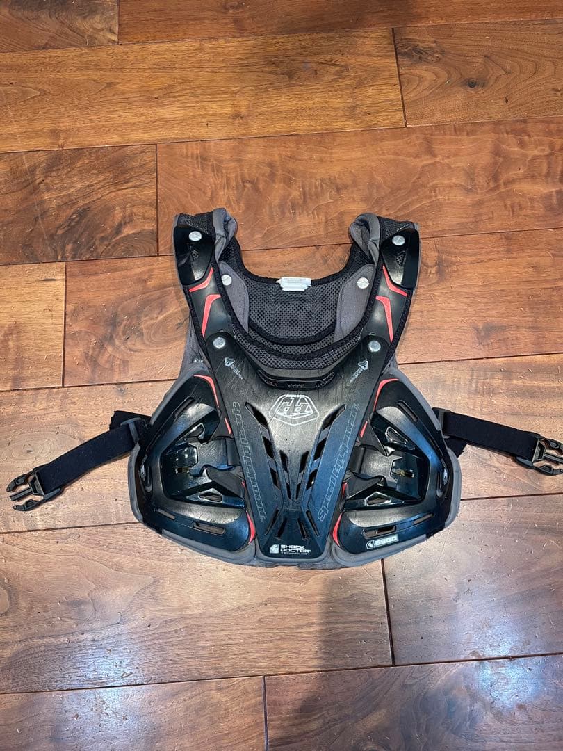 troy lee designs bg5900 トロイリー　チェストプロテクター