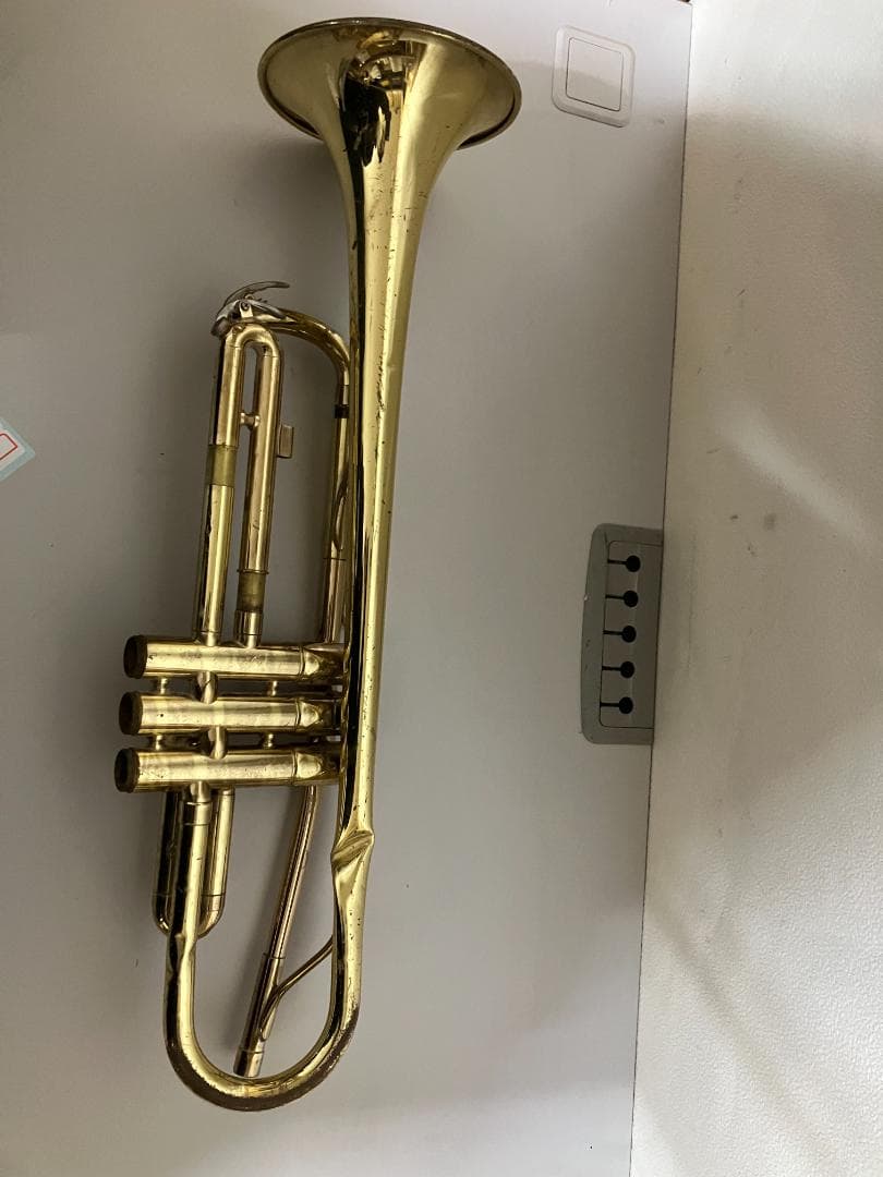 Yamaha YTR-235トランペット