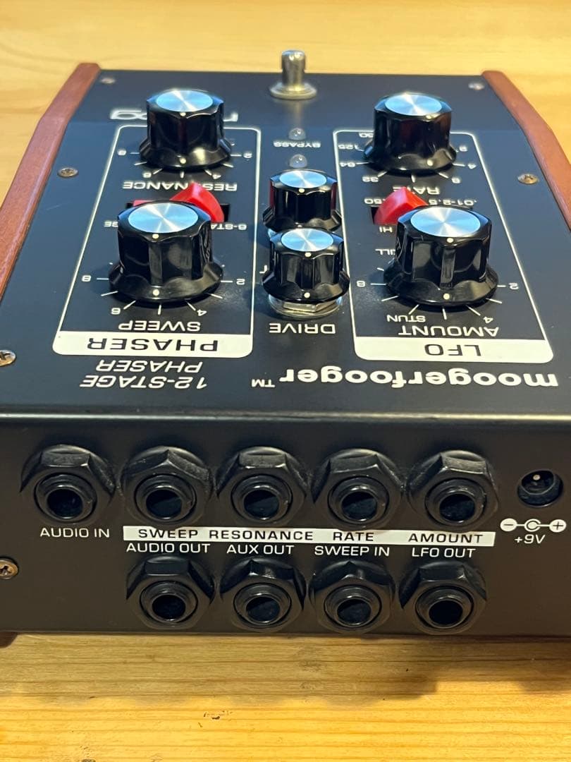 ギター moogerfooger MF-103 12-Stage Phaser