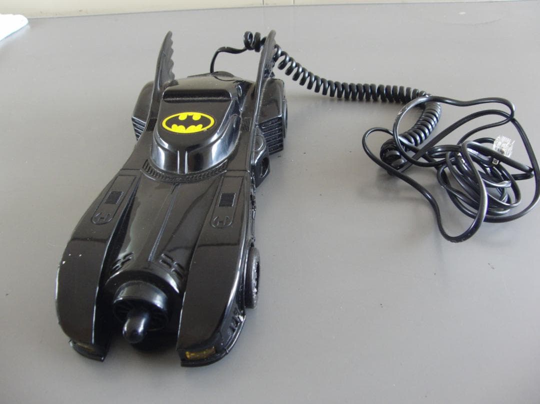 バットマン　バットモービル型　電話機