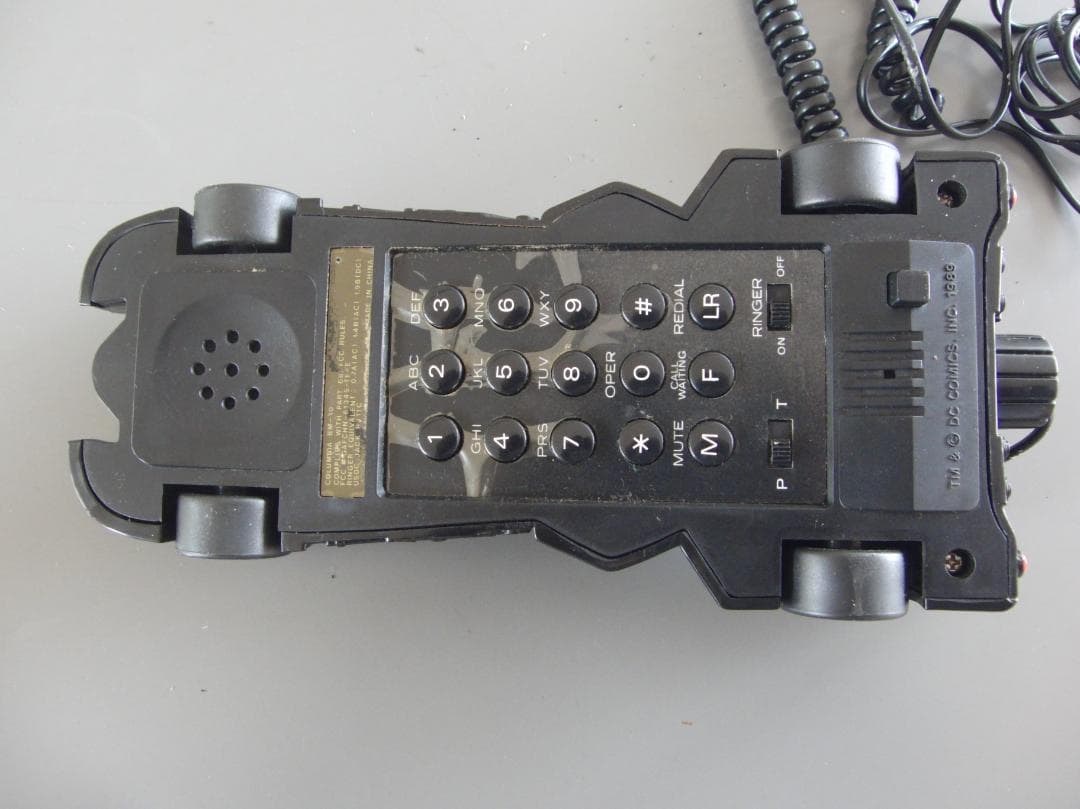 バットマン　バットモービル型　電話機