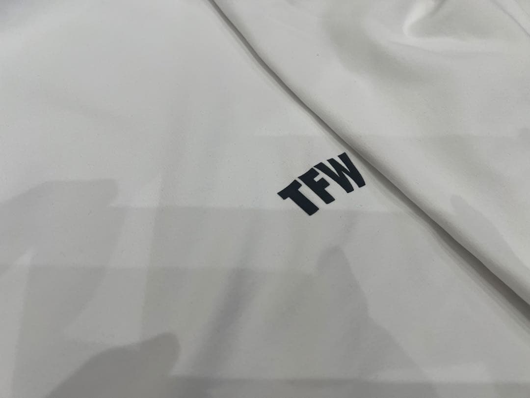 TFW49 ティーエフダブリュー49 ロングスリーブブラッシュドフーディ