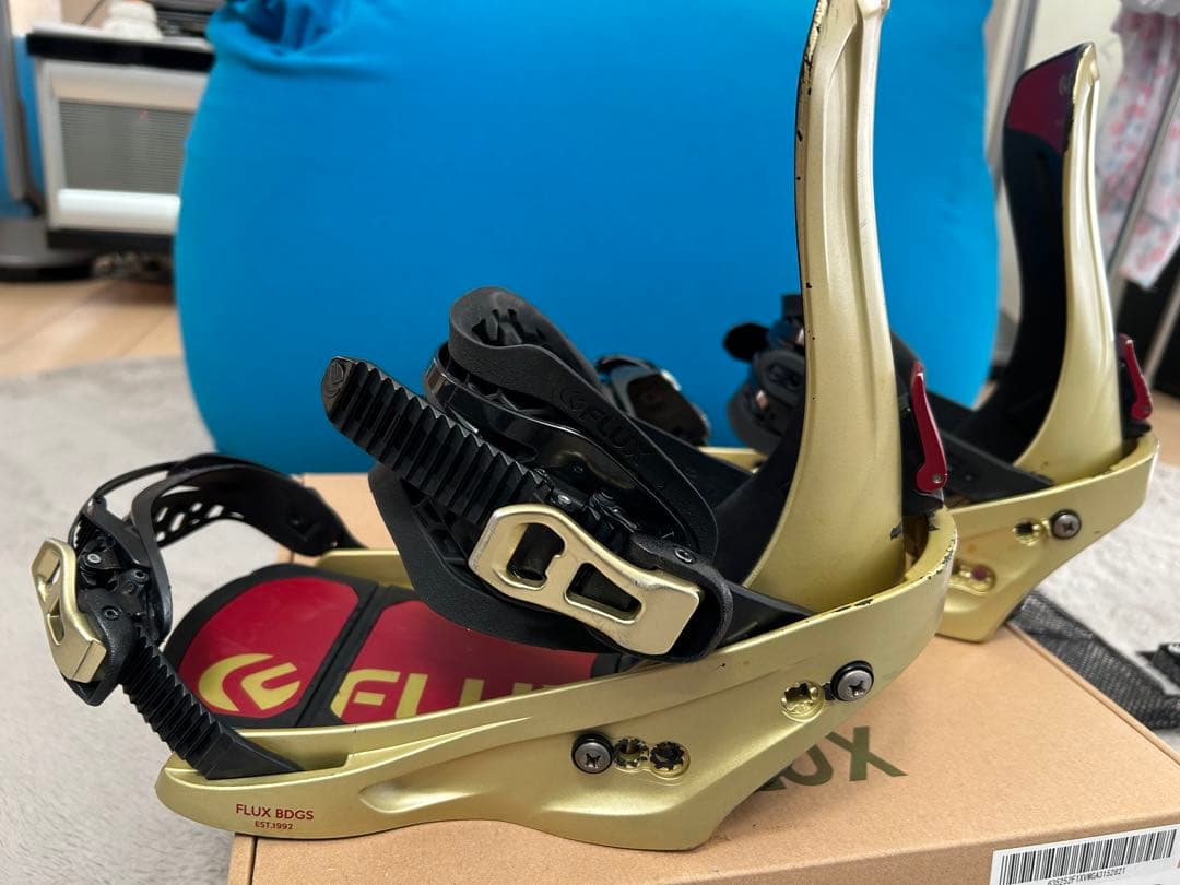 FLUX フラックス　XV Mサイズ　カービング・フリー向け　元箱あり