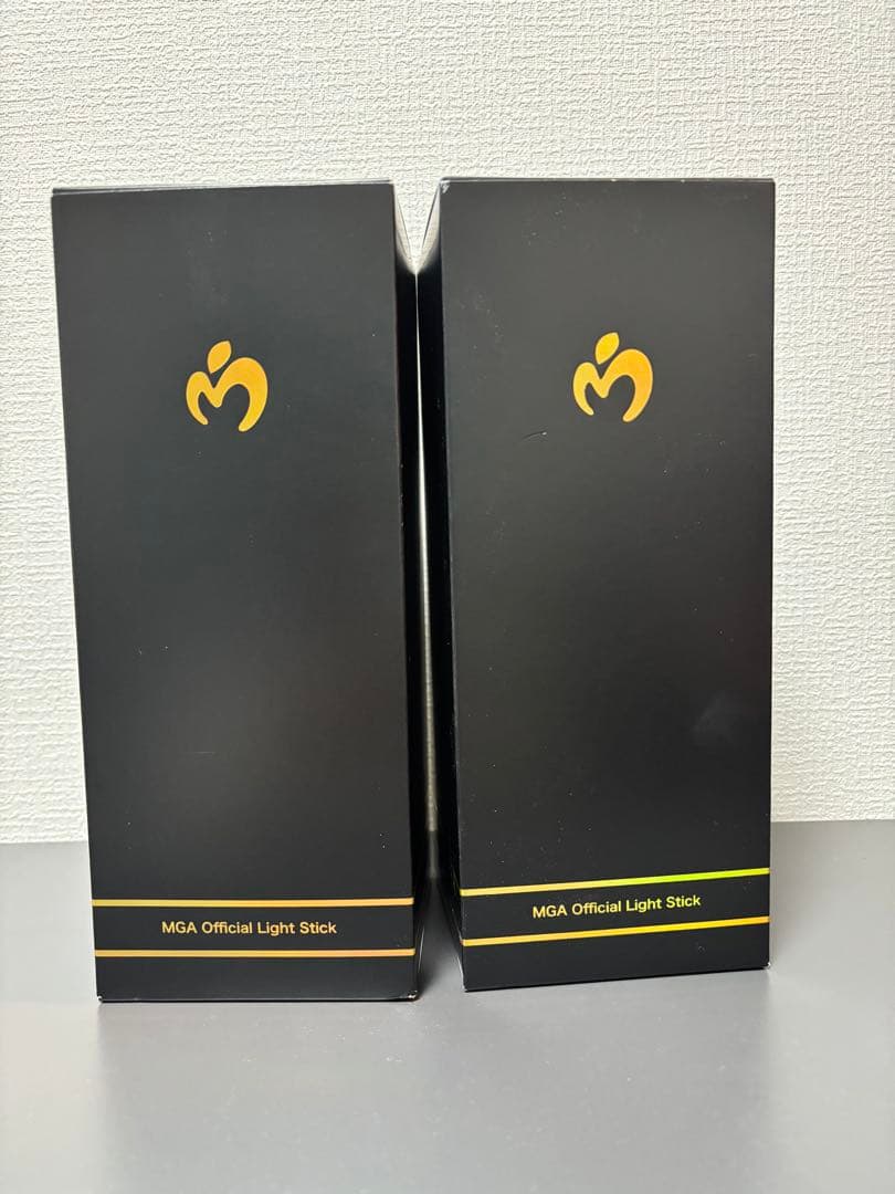 公式 MGA ミセス ペンライト 本体 ＆ 箱 ＆ 説明書　２本セット