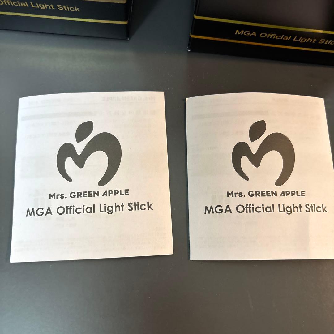 公式 MGA ミセス ペンライト 本体 ＆ 箱 ＆ 説明書　２本セット