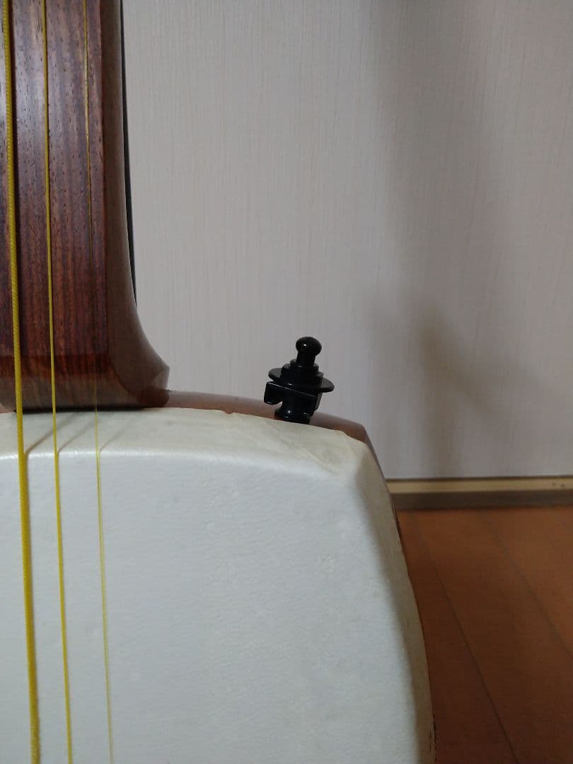 最終値下げ！練習用　サイレント　津軽三味線　ストラップピン付き