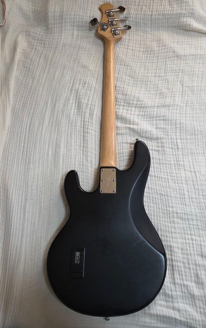 Sterling by MUSICMAN Ray4スティングレ アクティブベース