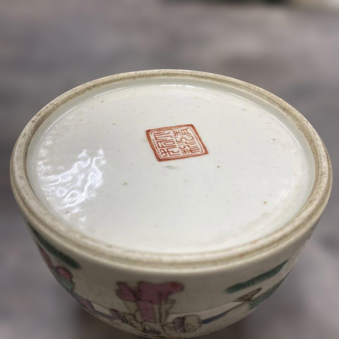 大清同治年製　粉彩人物図　骨董品　時代物