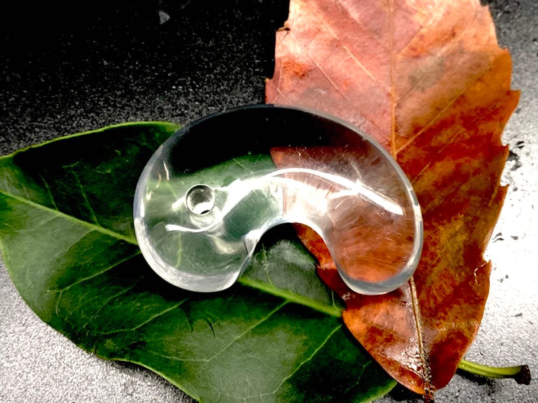 黒平鉱山水晶　今年一番の透明　国産天然石*最強パワー‼️13万円以上の勾玉鑑別書付