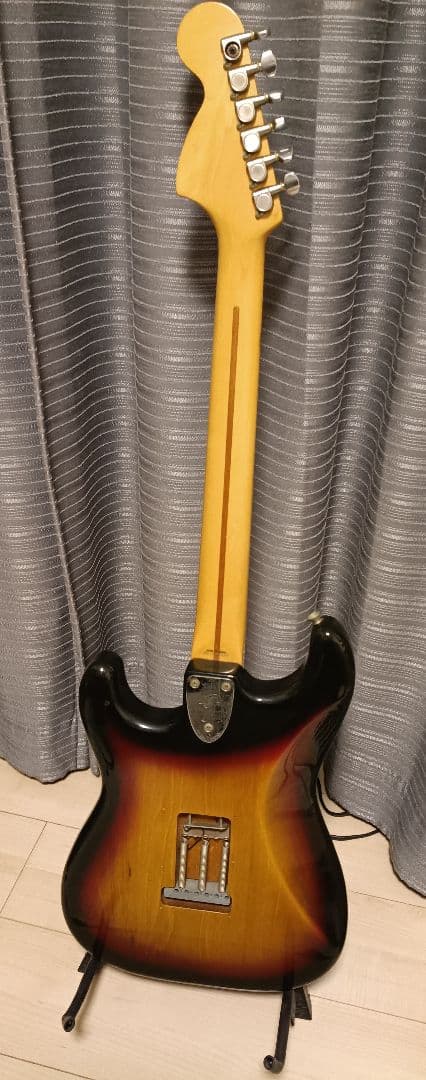 Fender Japan Stratocaster サンバースト