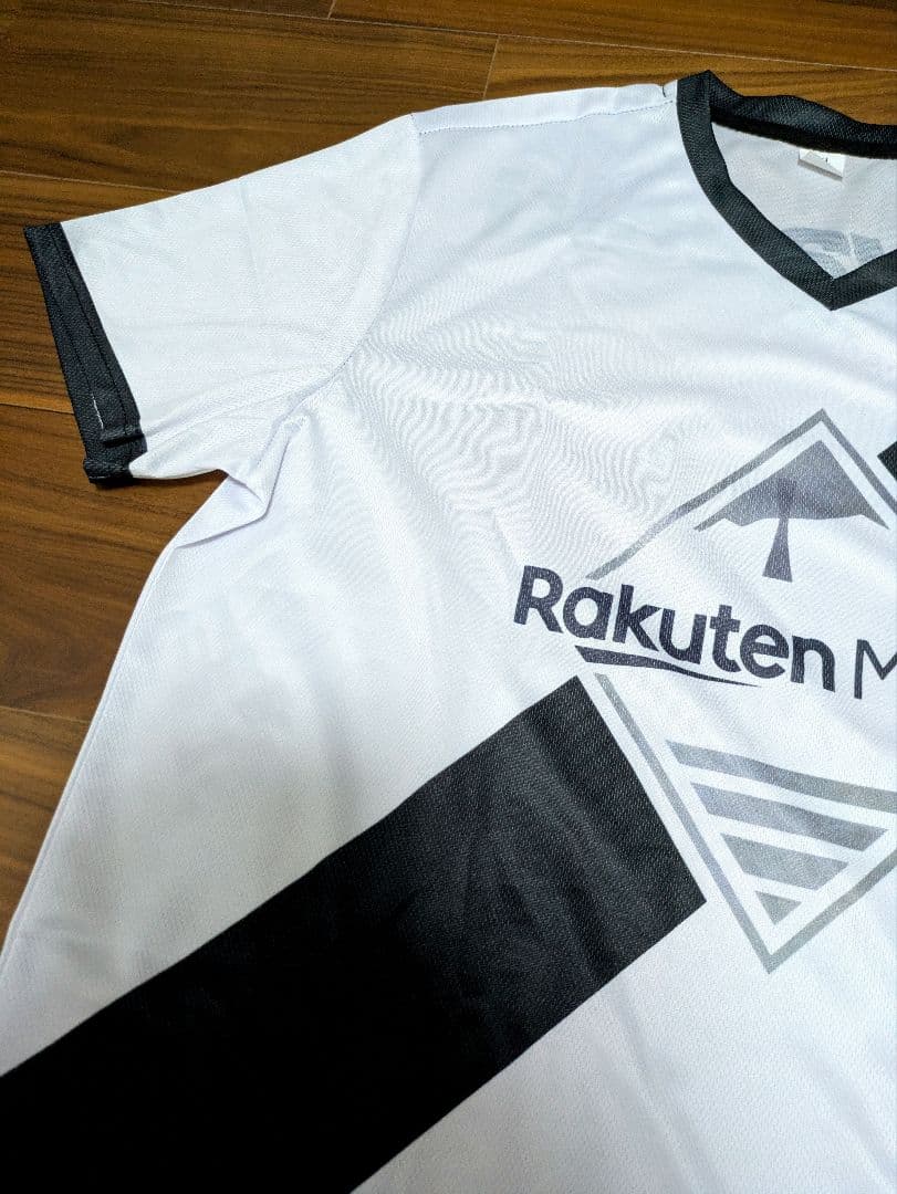 ★ヴェッセル神戸　Tシャツ　ジャージ　ゲームシャツ　ユニフォーム　スポーツウェア