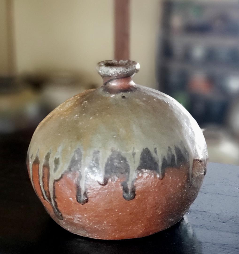 自然釉越前かぶら花入