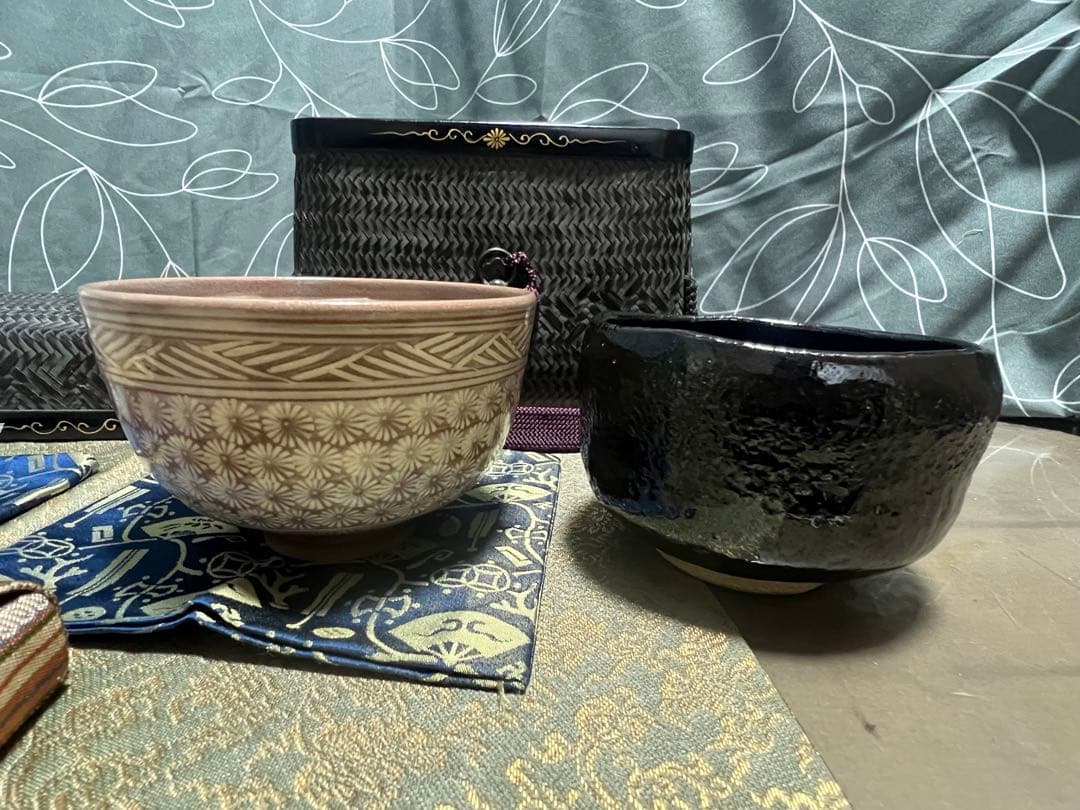 御所籠 栗田元竺 茶道具 黒楽茶碗 刷毛目茶碗 古帛紗 莨入れ 茶箱