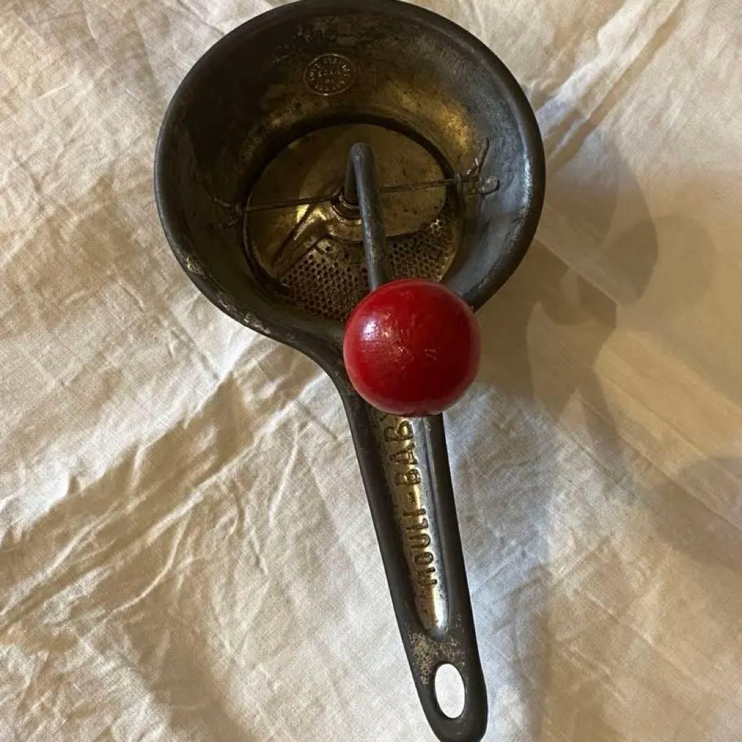 フランスアンティーク　ブロカント　MOULI BABY